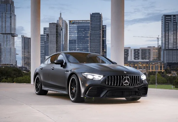صور وسعر مرسيدس AMG GT4 الجديدة