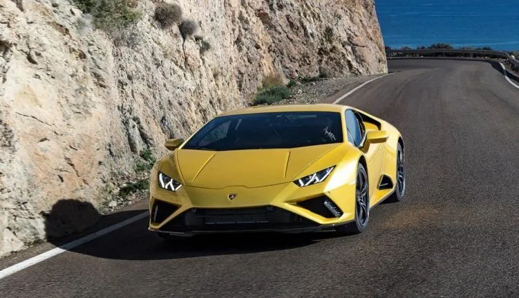 صور لامبورغيني تكشف عن هوراكان EVO RWD بالدفع الخلفي - صورة 2