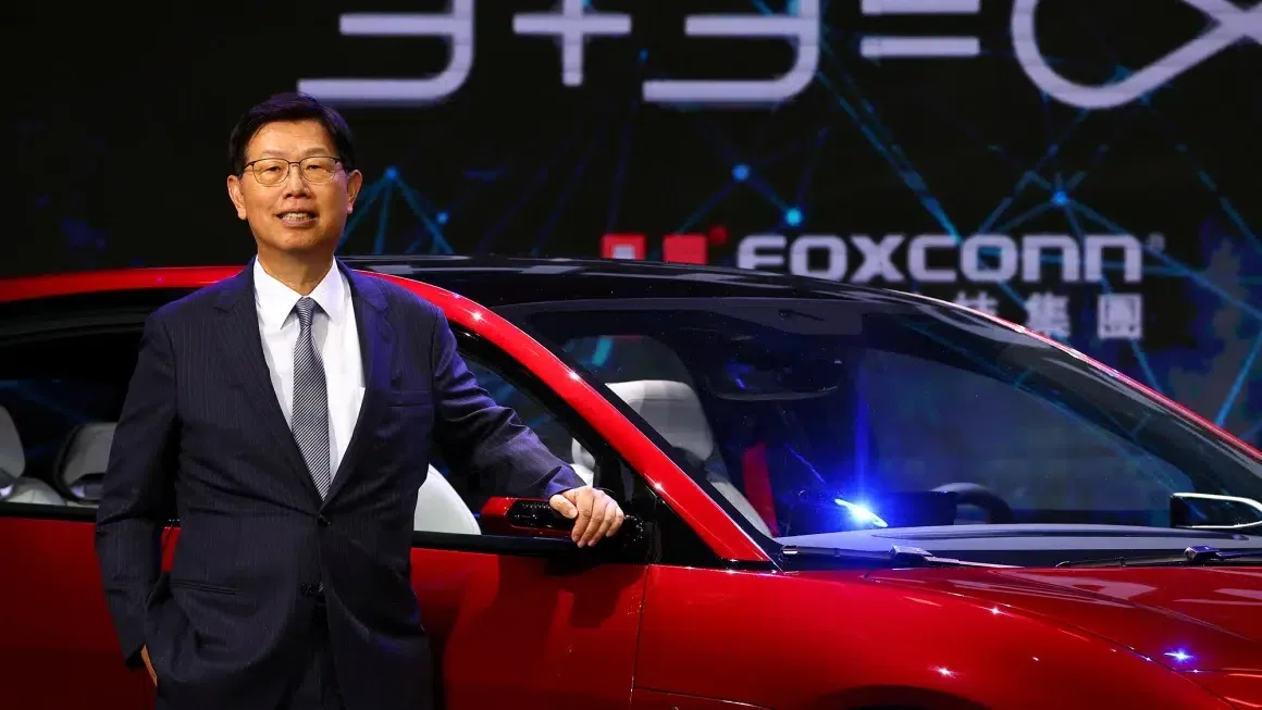 شركة Foxconn تنوي الاستثمار في قطاع السيارات الكهربائية