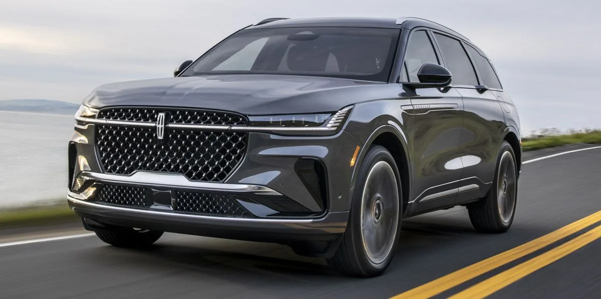 لينكون نوتيلوس الجديدة كلياً 2024 - SUV فاخرة
