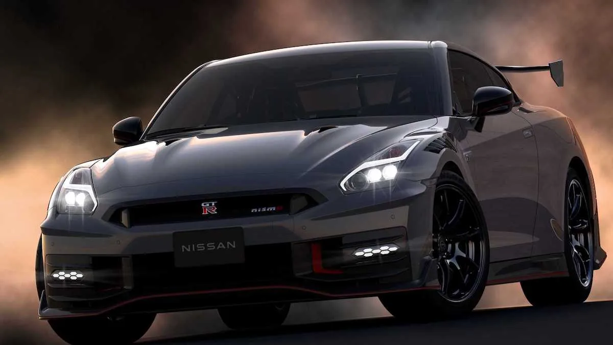 نيسان تطلق إصدارين خاصين من مشتقات GT-R لعام 2024