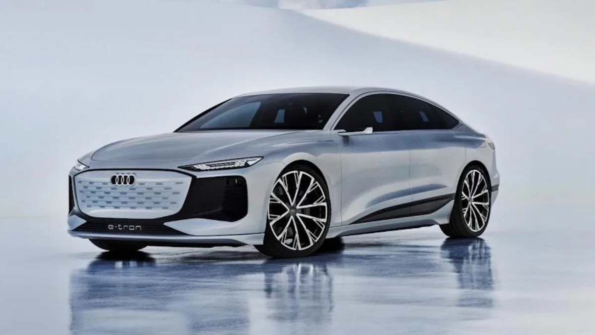 كل ما نعرف عن اودي RS6 الكهربائية السيدان الأقوى بتاريخ العلامة