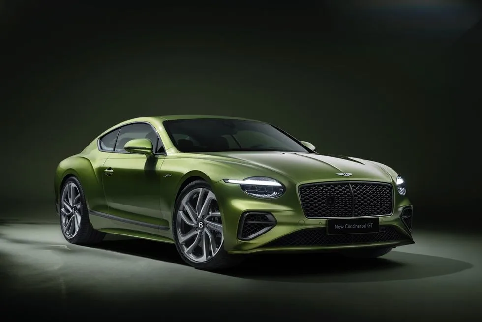 تحتوي هذه الصورة على سمة alt فارغة؛ اسم الملف هو new-continental-gt-speed-1-large-667a9597c179c.jpeg