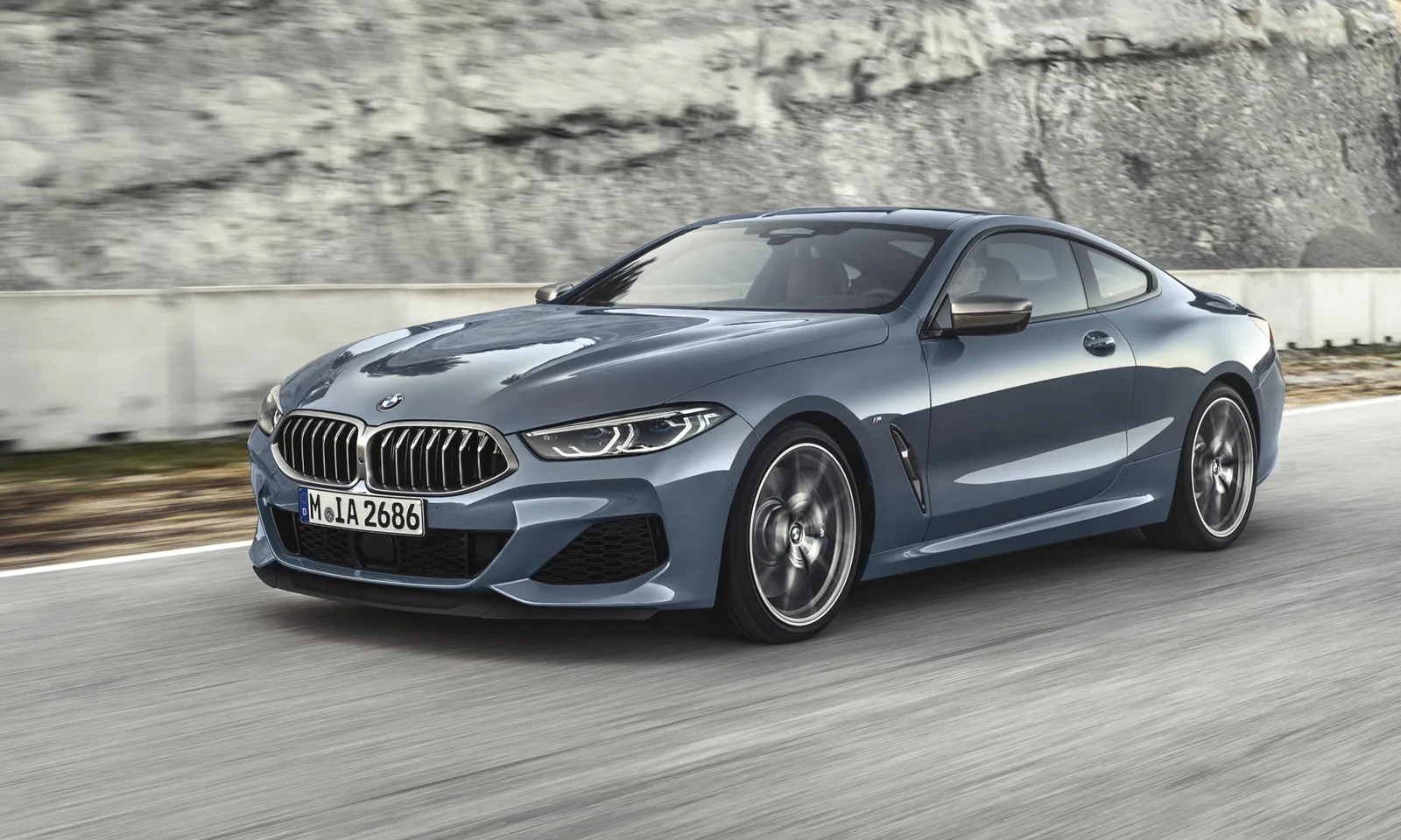 "BMW" تستدعي أكثر من 100 ألف سيارة بأمريكا بسبب مخاوف تتعلق بالمحرك