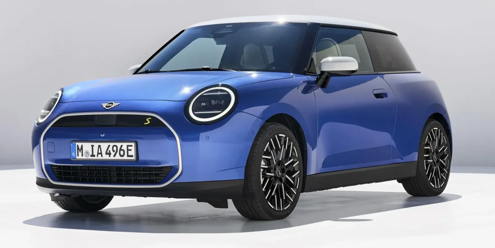 الجيل القادم من ميني: ميني JCW E الكهربائية لعام 2025