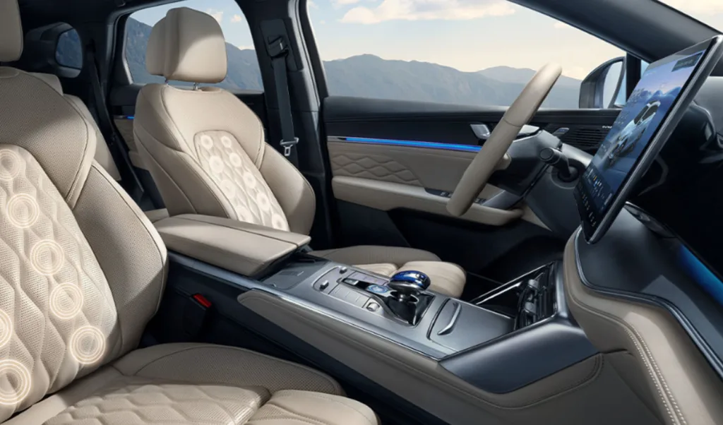 BYD تطلق سيارة Tang DM-i SUV موديل 2025 بأسعار تبدأ من 25250 دولار