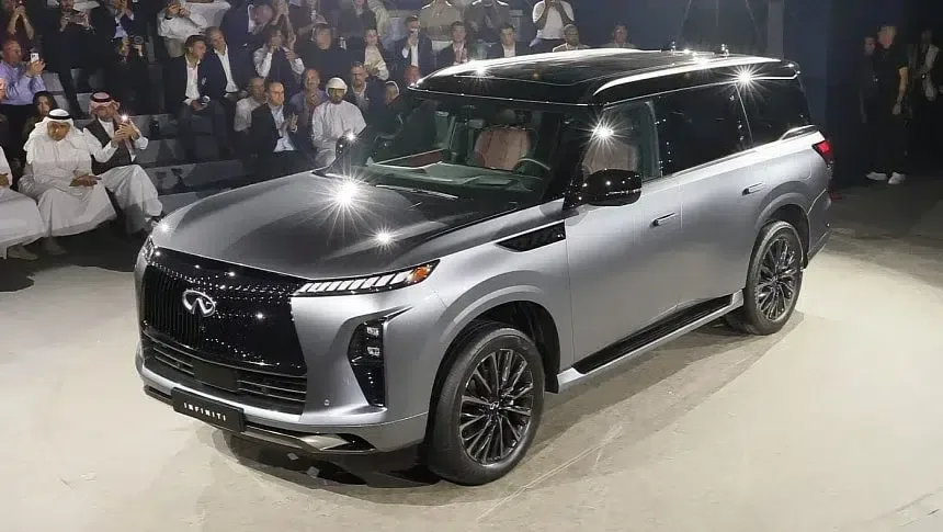 إنفينيتي QX80 الجديدة بالكامل