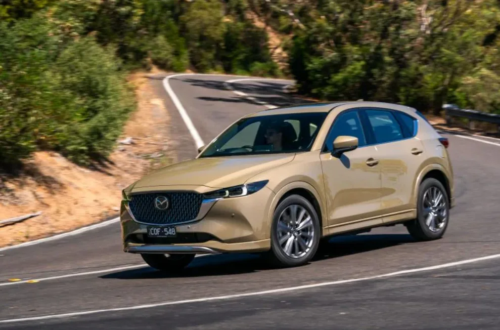 بعد 9 سنوات طراز جديد من مازدا CX-5 2026