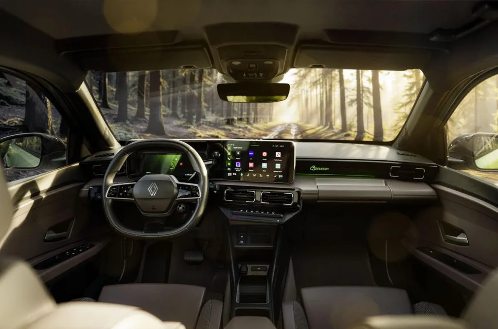 رينو 4 سافان 4x4 مفهوم جديد لسيارات الدفع الرباعي