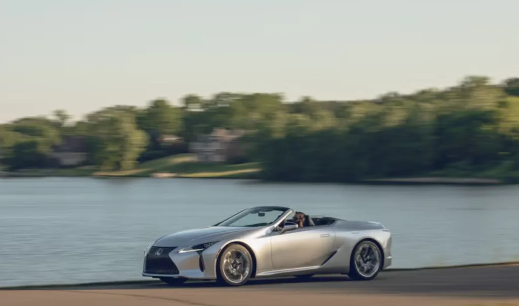 تقرير: احتمال وقف إنتاج Lexus LC بعد موديل 2026