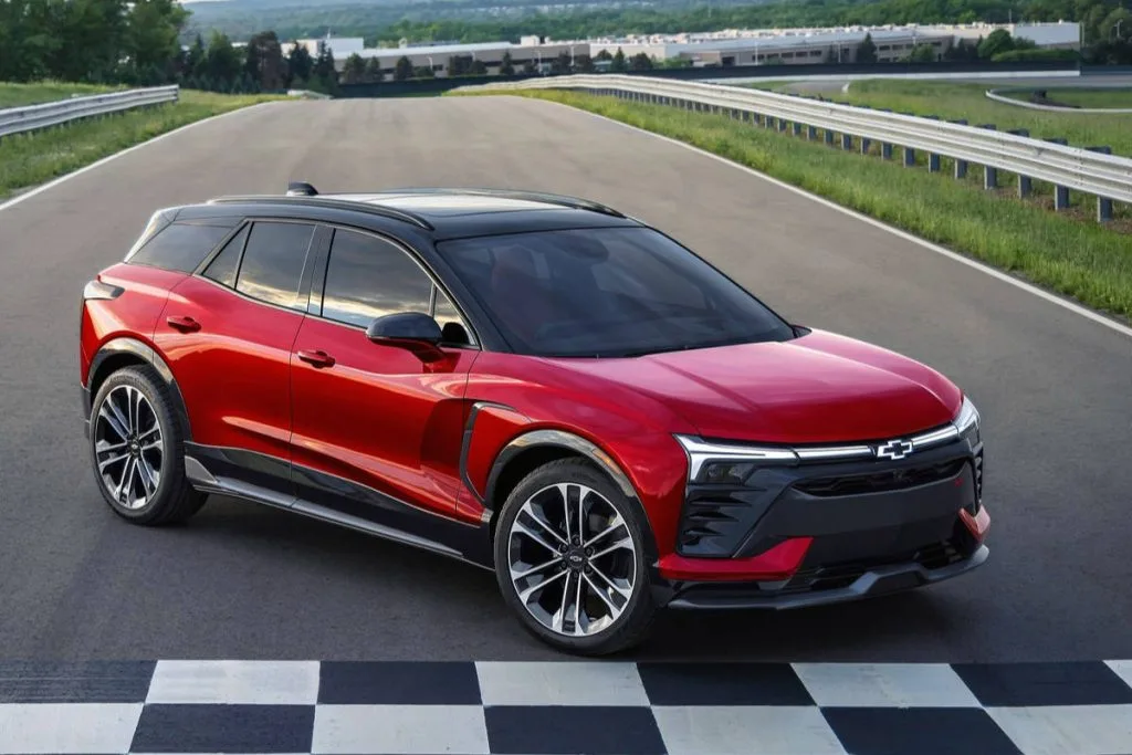 كل ما تريد معرفته عن شيفروليه بليزر EV SS 2025