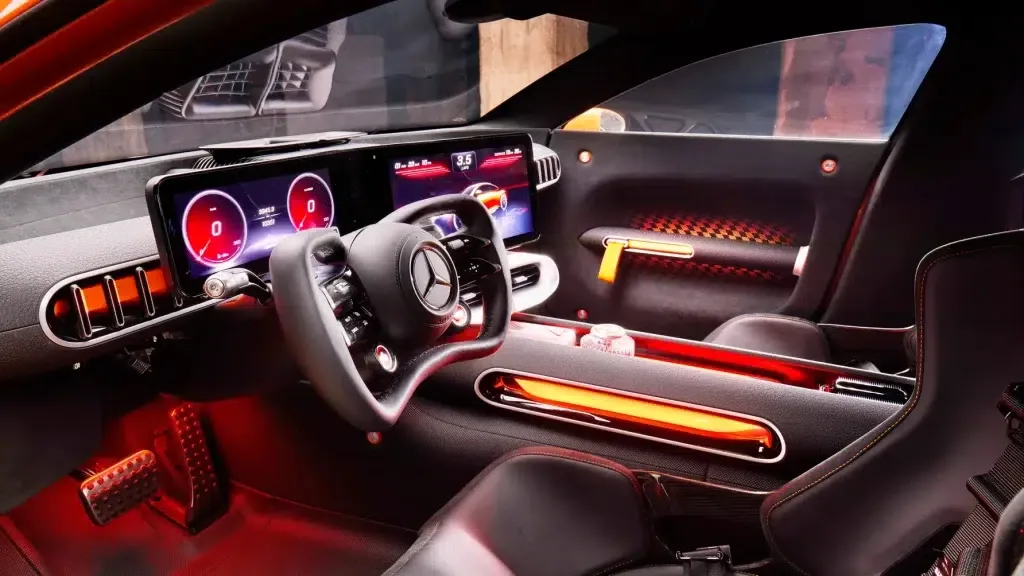 سيارة CONCEPT AMG GT XX الجديدة