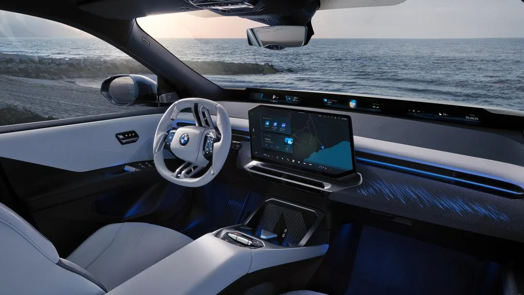 تم الكشف عن سيارة BMW iX3 بعد عام من السرية