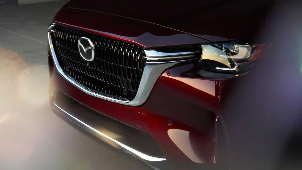 الكشف عن سعر مازدا CX-90 عام 2026