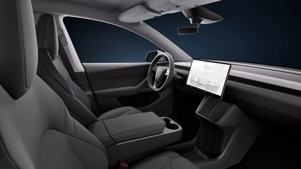 تسلا تكشف عن طرازي Model 3 وY الجديدين