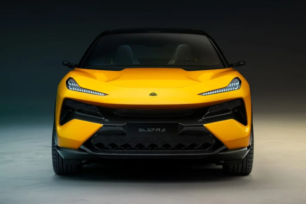 لوتس تستهدف لامبورجيني بسيارة SUV هجينة بقدرة 710 كيلو واط