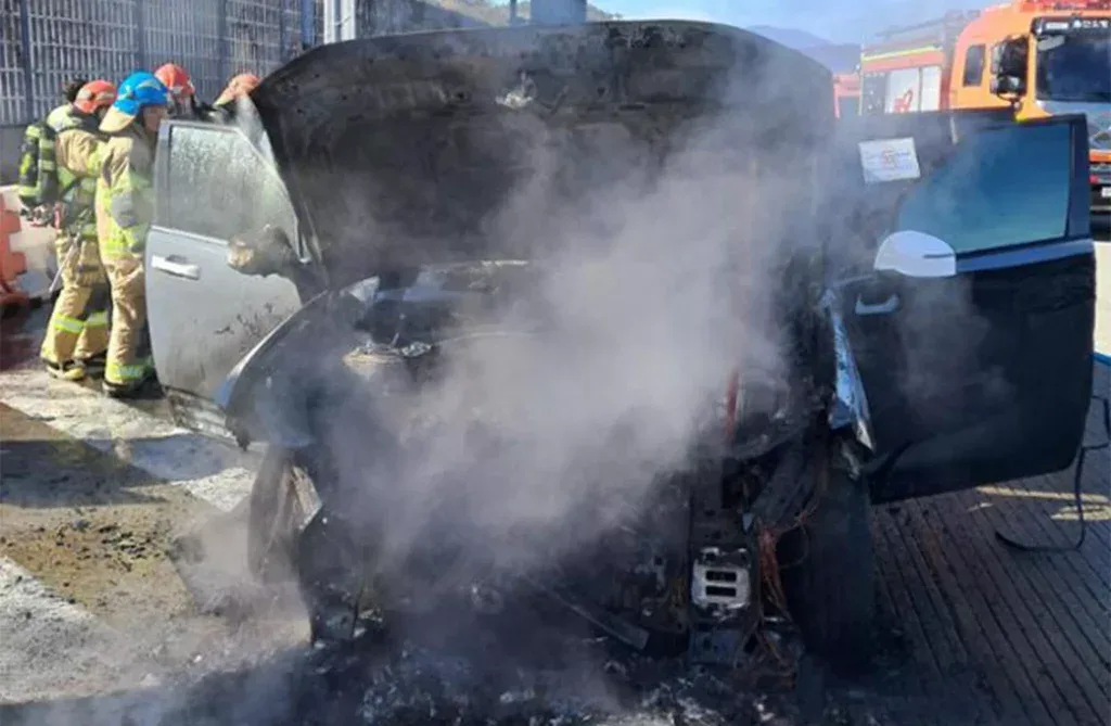 سيارة هيونداي سنتافي المحدثة 2026: حادثة احتراق تثير القلق