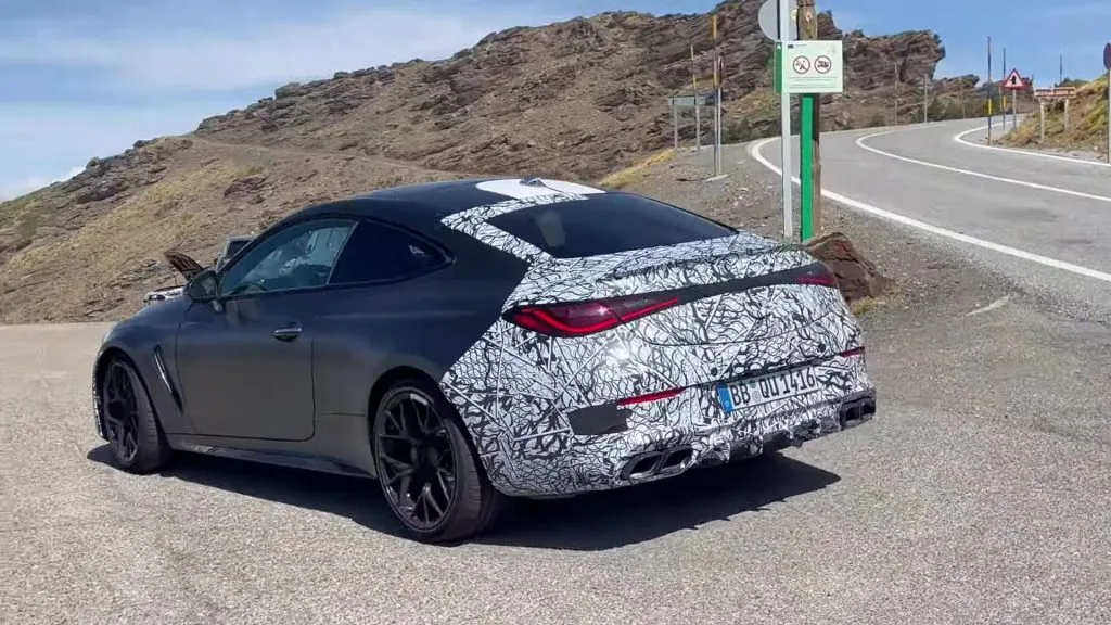 ما الذي تُحضّره AMG؟ سيارة CLE 63 بمحرك V8 في الطريق