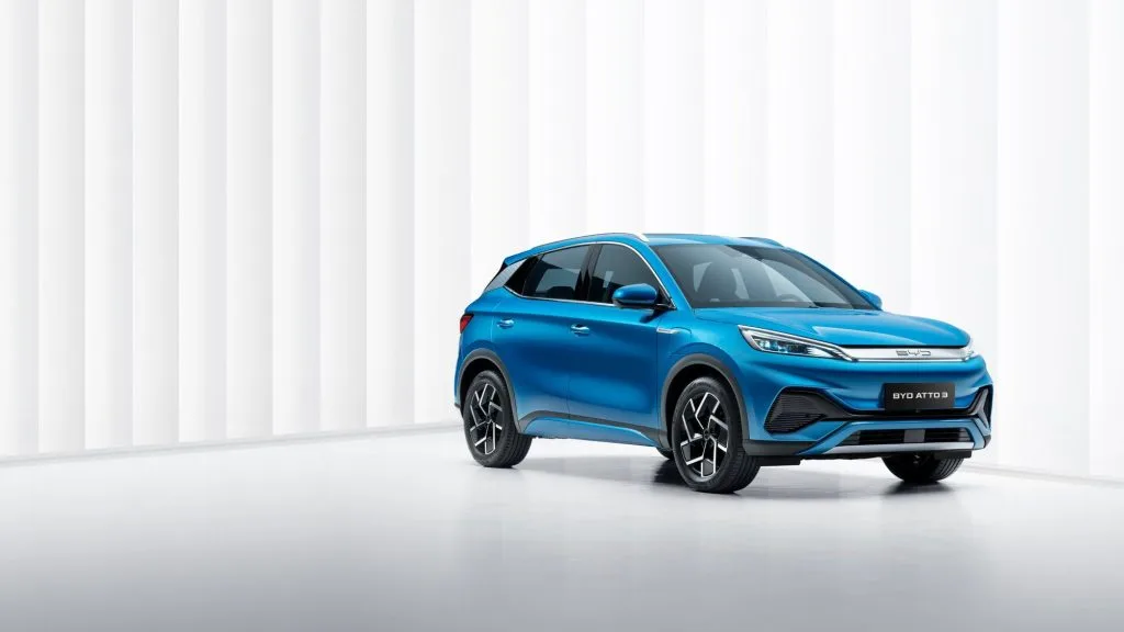 مواصفات بي واي دي أتو 3 EV موديل 2024 - صورة 2