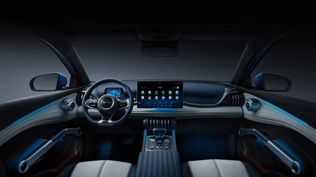 مواصفات بي واي دي أتو 3 EV موديل 2024 - صورة 3