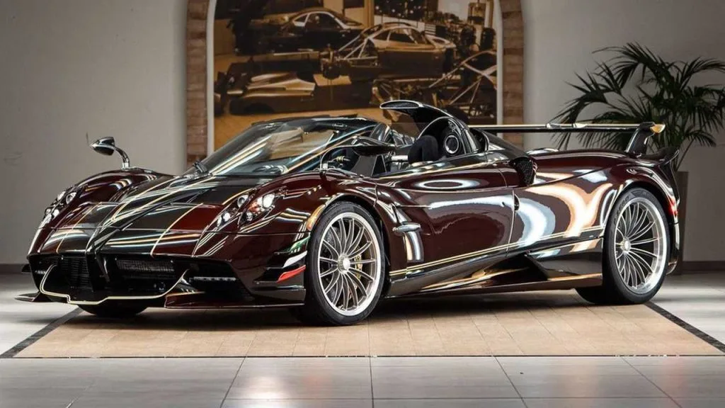 سيارت ذات محرك V12 الجديدة المتاحة للشراء في عام 2024 - صورة 6