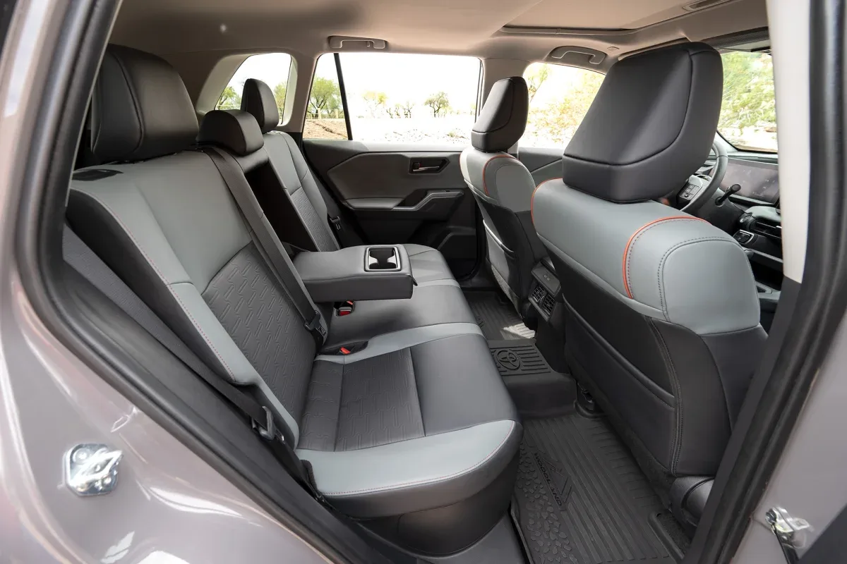 تويوتا RAV4 2026